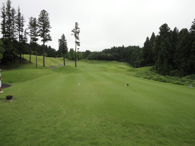 7月21日（祝）京　１．０Ｒ　くもり　6,382ｙ　アウト37　イン<span style="color: #d63638; font-weight: bold;">33</span>