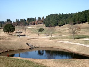 12月 2日（水）成田　１．０Ｒ　晴れ　6,825ｙ　イン44　アウト42