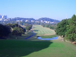１１月４日（金）勝浦東急　１．０Ｒ　晴れ　6,615ｙ　イン43　アウト41